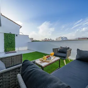 https://exclusive-alameda-penthouse.hotelsinnerja.org
